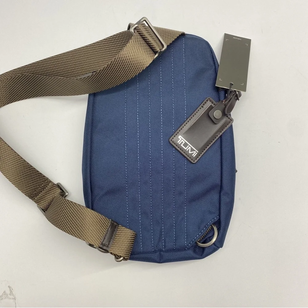 💎Tumi Alpha Bravo Navy Chest Pack